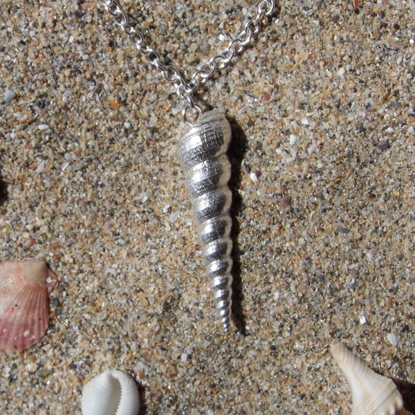  Silver Shell Handmade Necklace.