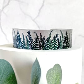 Fern cuff bracelet in aluminium with green ferns. Personalised gifts. (62)