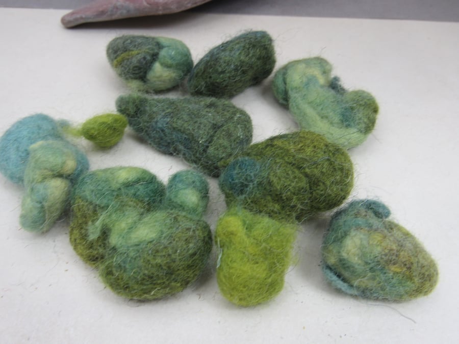 Small Multicolour Yellow Green Natural Dye Felt Nuggets I