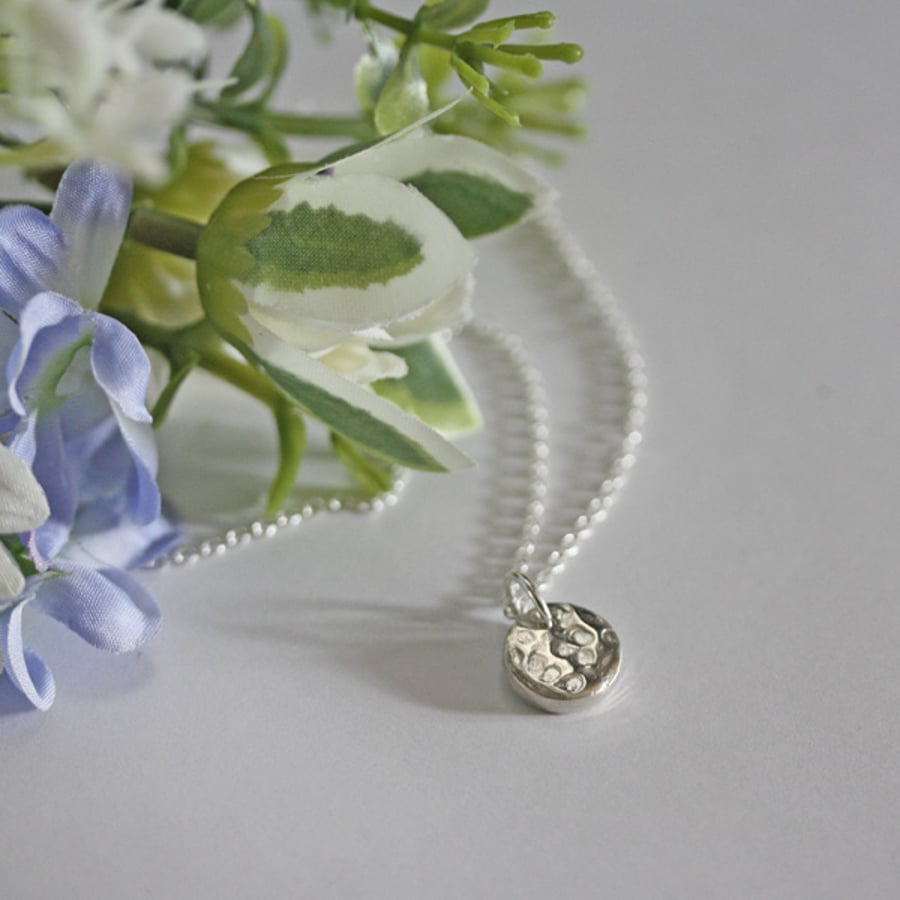 Silver chunky disc pendant, Silver Necklace