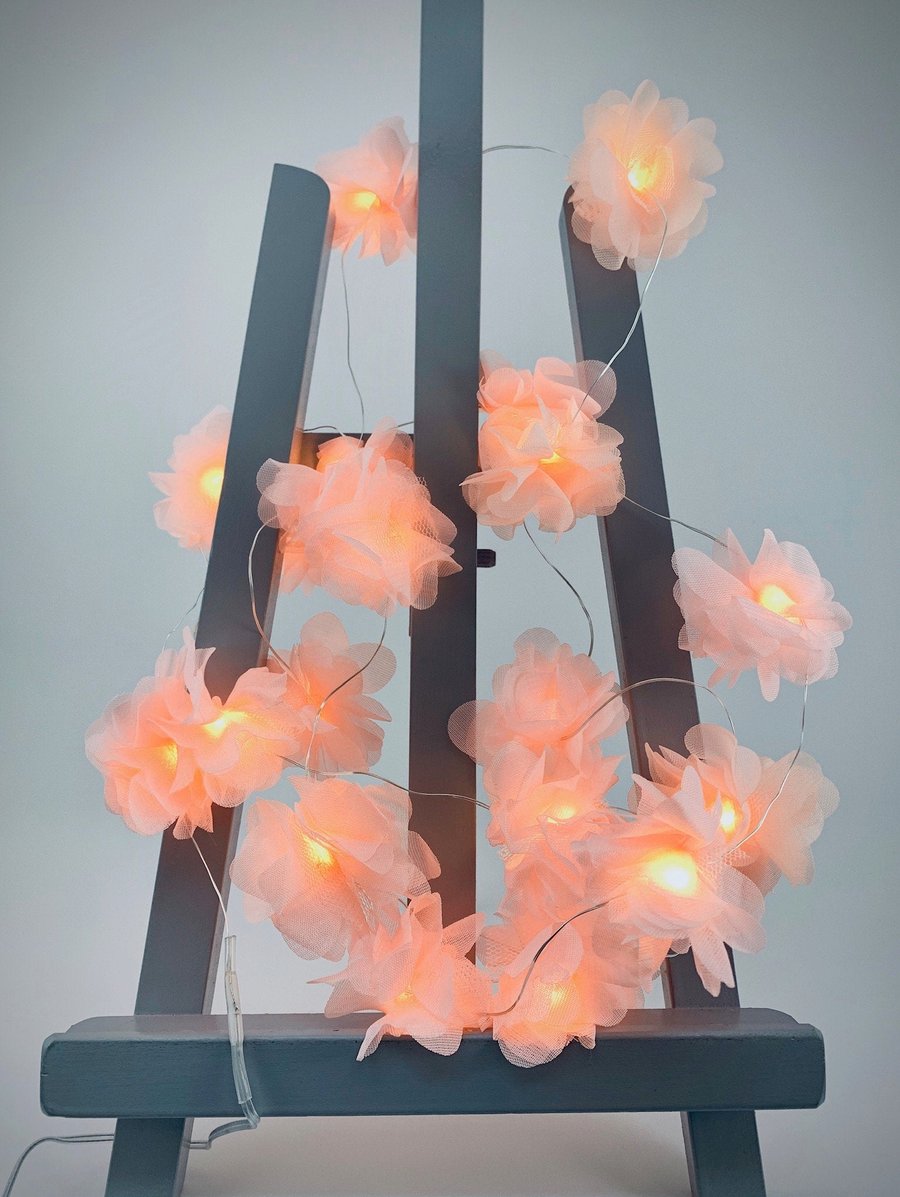20 chiffon flower Fairy Lights in peach.