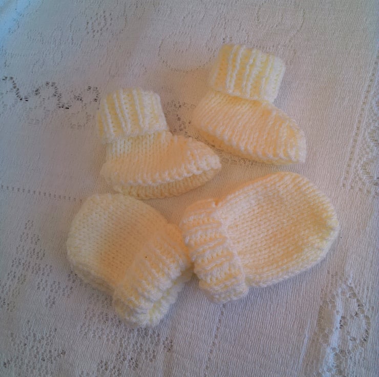 Cabled Outdoor Outfit for Baby, Prem Sizes Avai... Folksy