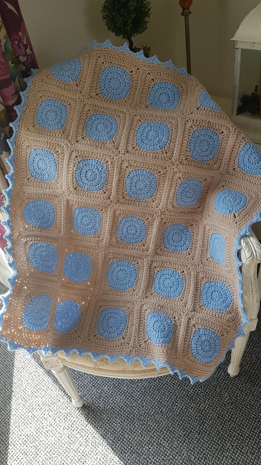 Crochet baby blanket, baby gift idea