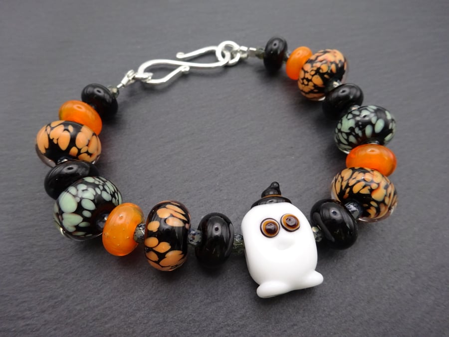 lampwork glass halloween ghost beaded bracelet