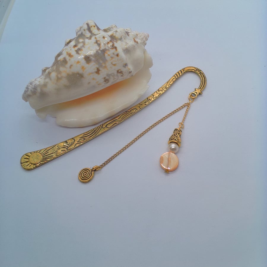 Sun & Moon Gold Plated Bookmark with Pearl & Mother of Pearl Bead & Gold Circle 