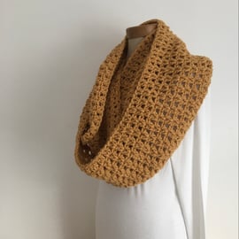 INFINITY SCARF , cowl 'Stroll' ..Alpaca blend. Super-soft. Gold , Ochre.