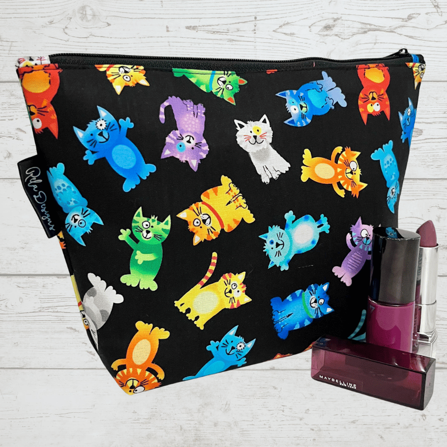 Makeup bags colourful cats