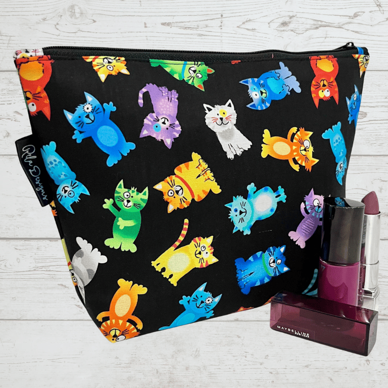 Makeup bags colourful cats