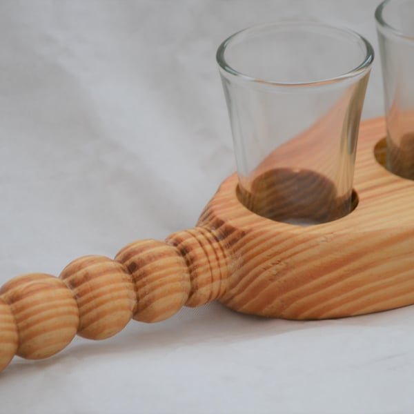 Shot glass server with glasses