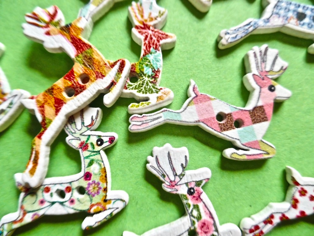 10 Assorted Reindeer Wood Buttons  2 holes