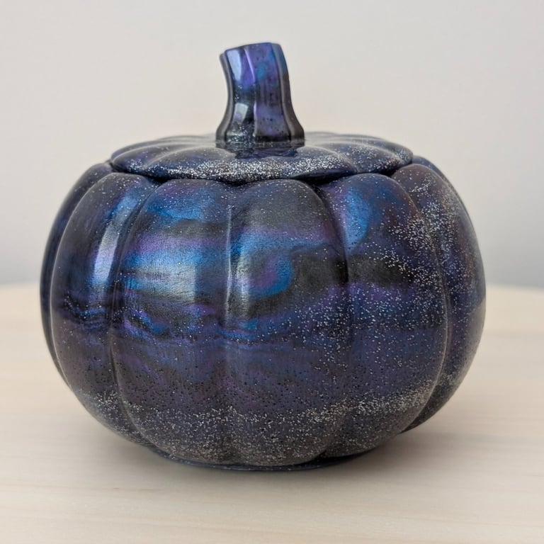 Resin Pumpkin Pot