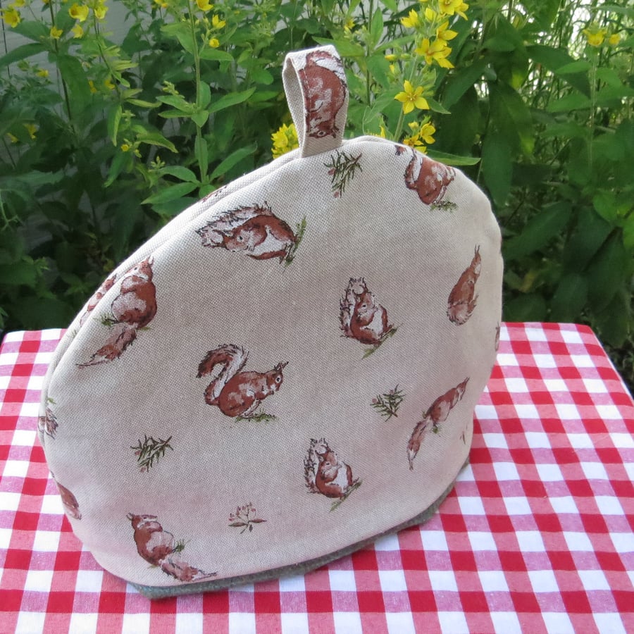 Squirrel.  A tea cosy, size large.  To fit a 4 - 5 cup teapot.
