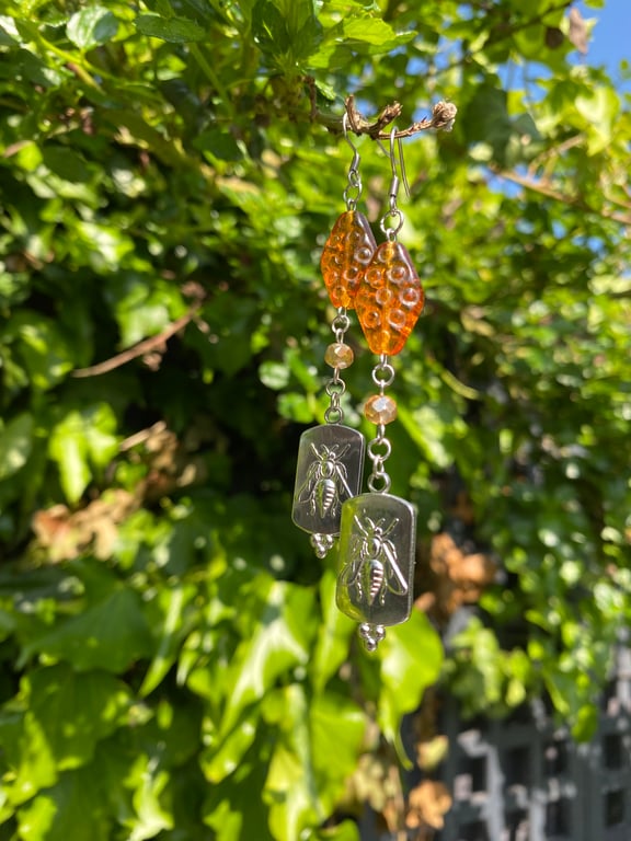 Bonnie - Bee & Honeycomb Earrings 