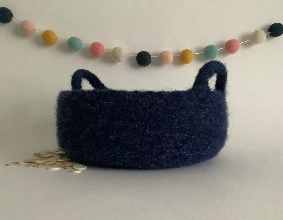 FELTED 'FUSSPOT' BOWL, desk tidy.Navy blue (with handles ) .