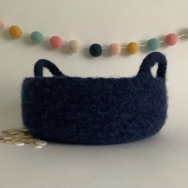 FELTED 'FUSSPOT' BOWL, desk tidy.Navy blue (with handles ) .