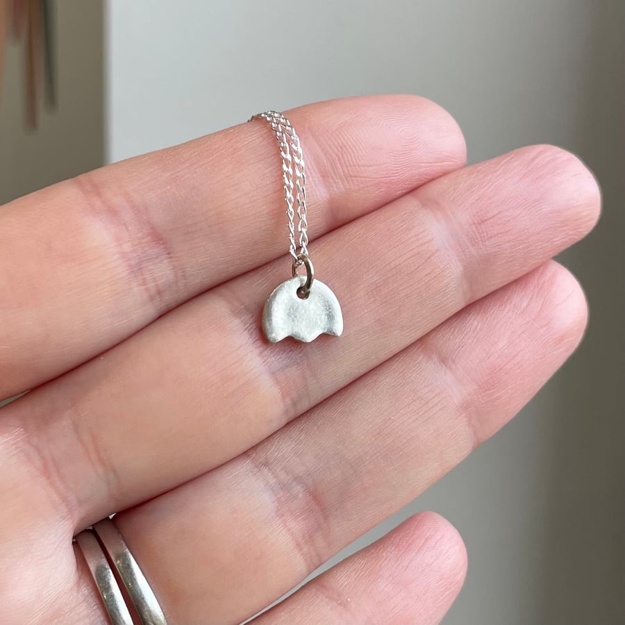 Silver flower necklace handmade 999 fine silver pendant