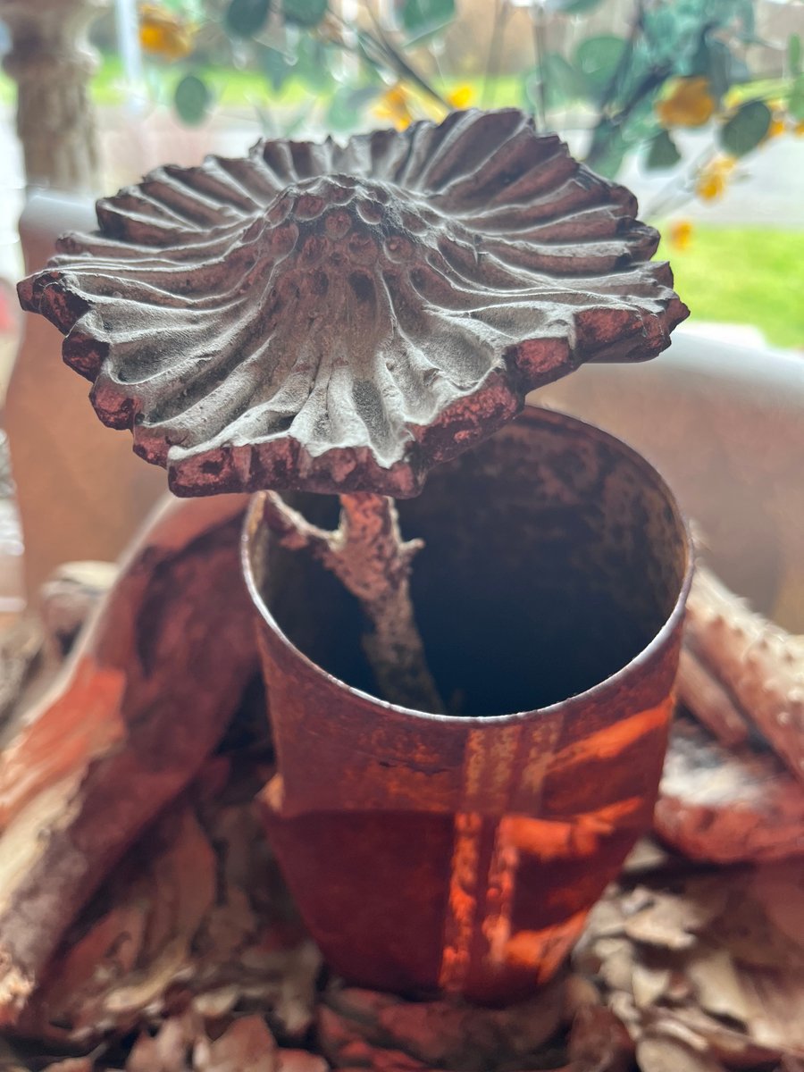 Black ceramic sunflower 