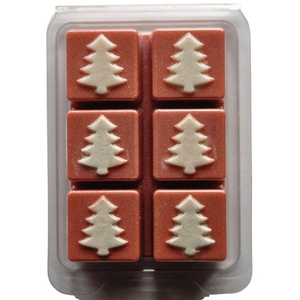 Soy Wax Melts in Christmas Tree Clamshell Cranberry Fragrance Gift