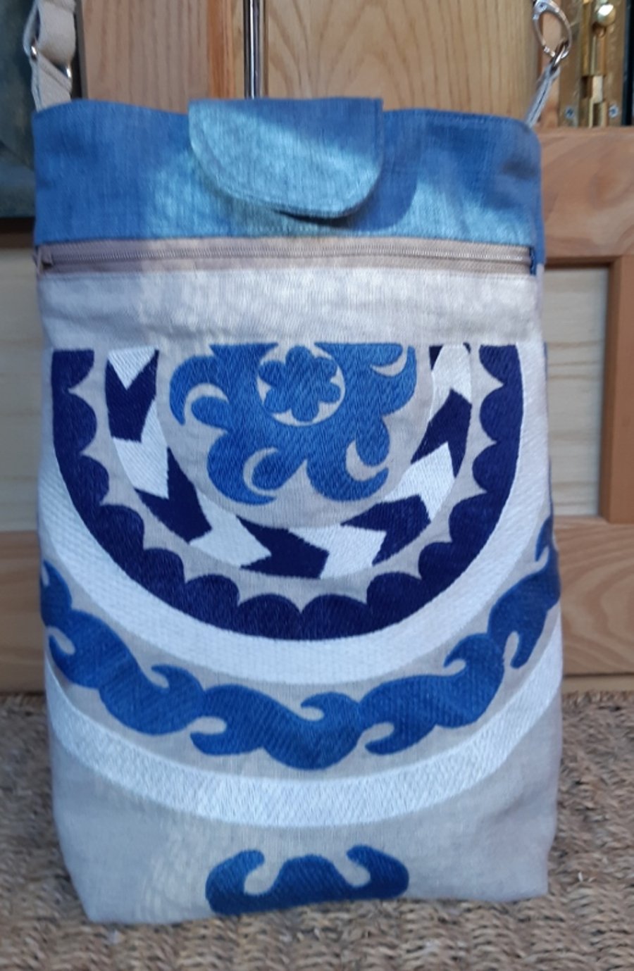 Embroidered Linen bag