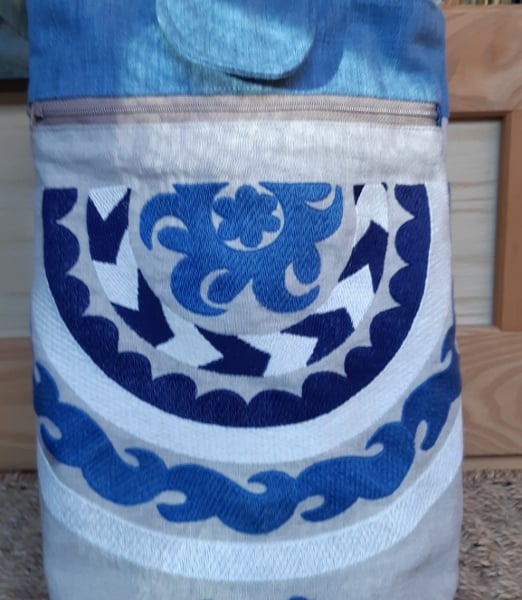 Embroidered Linen bag
