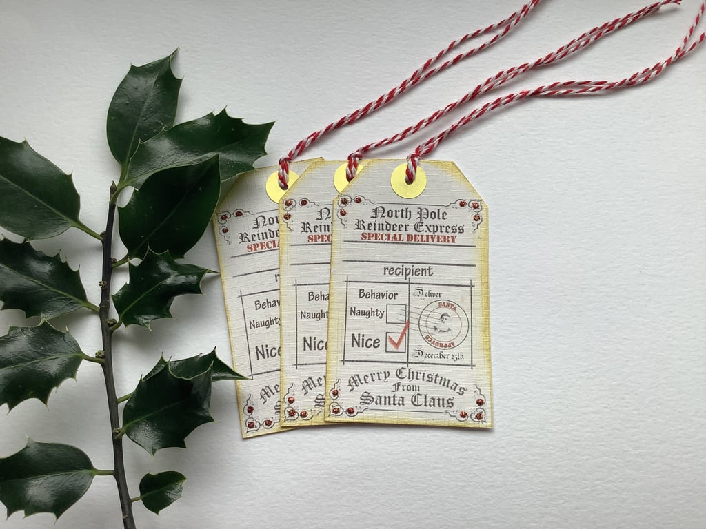 CHRISTMAS GIFT TAGS  ( set of 3) ' Gift  from Santa ' . Vintage -style.