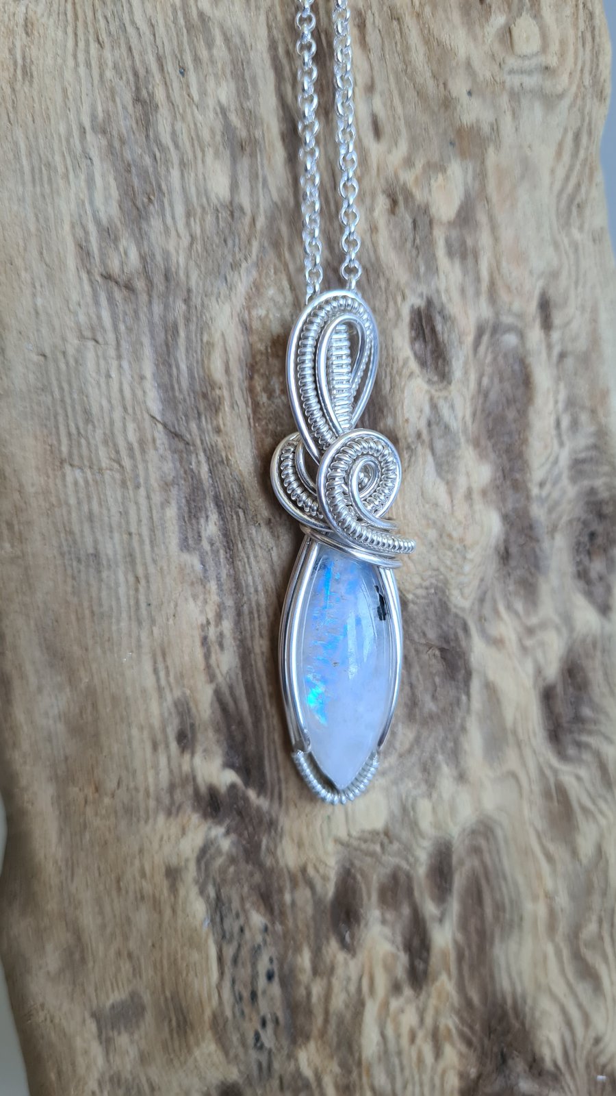 925 Silver & Natural Rainbow Moonstone Necklace Pendant Gift Crystal Jewellery