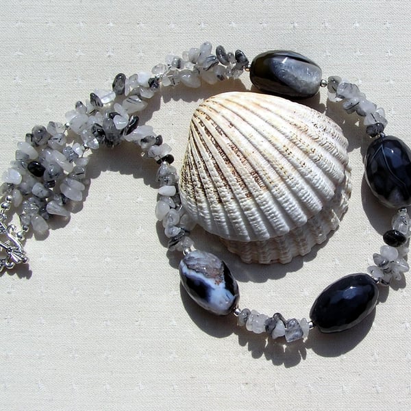 Black Agate & Quartz Crystal Gemstone Chunky Statement Necklace "Black Rumba"