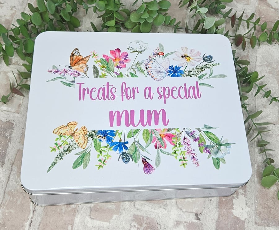 Treats for a special mum gift tin, Biscuit or treat tin, Mother's day , Birthday