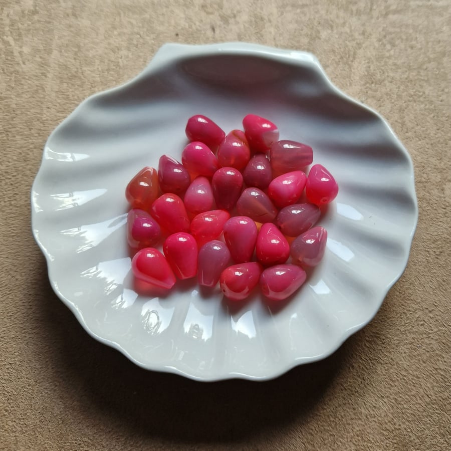 Agate drop beads pink 18x13mm