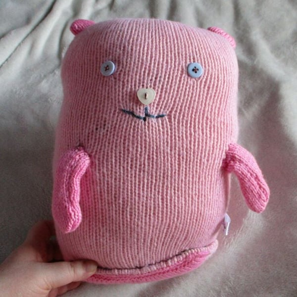 Two-tone Pink with Heart Nose Giant Cat with Powder Blue Eyes Knitted By KM