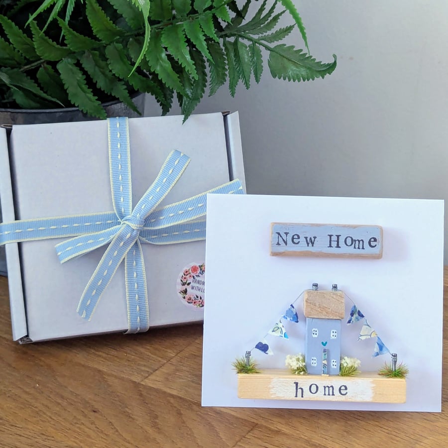 New Home Card With Removable Wooden Cottage Gift
