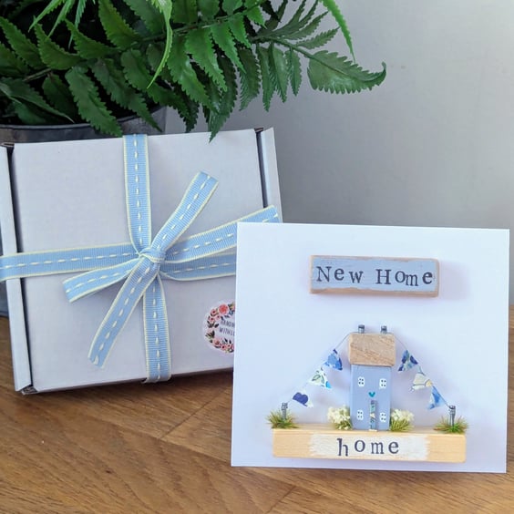 New Home Card With Removable Wooden Cottage Gift