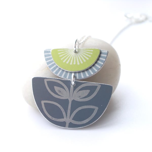 Green and grey folk art retro style flower pendant