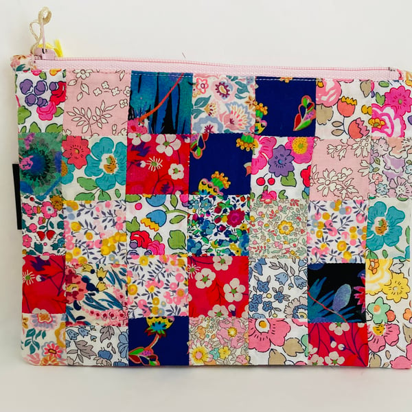 Liberty patchwork pouch with zip