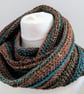 Crochet infinity scarf - Image 2