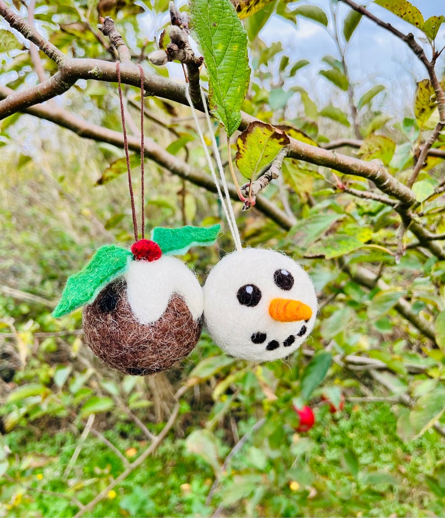 Pair of small needle felted baubles - Christmas pudding and snowman - decoration