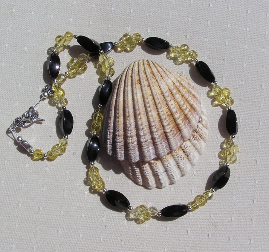 Yellow Citrine and Black Agate Gemstone Statement Necklace "Cianna"