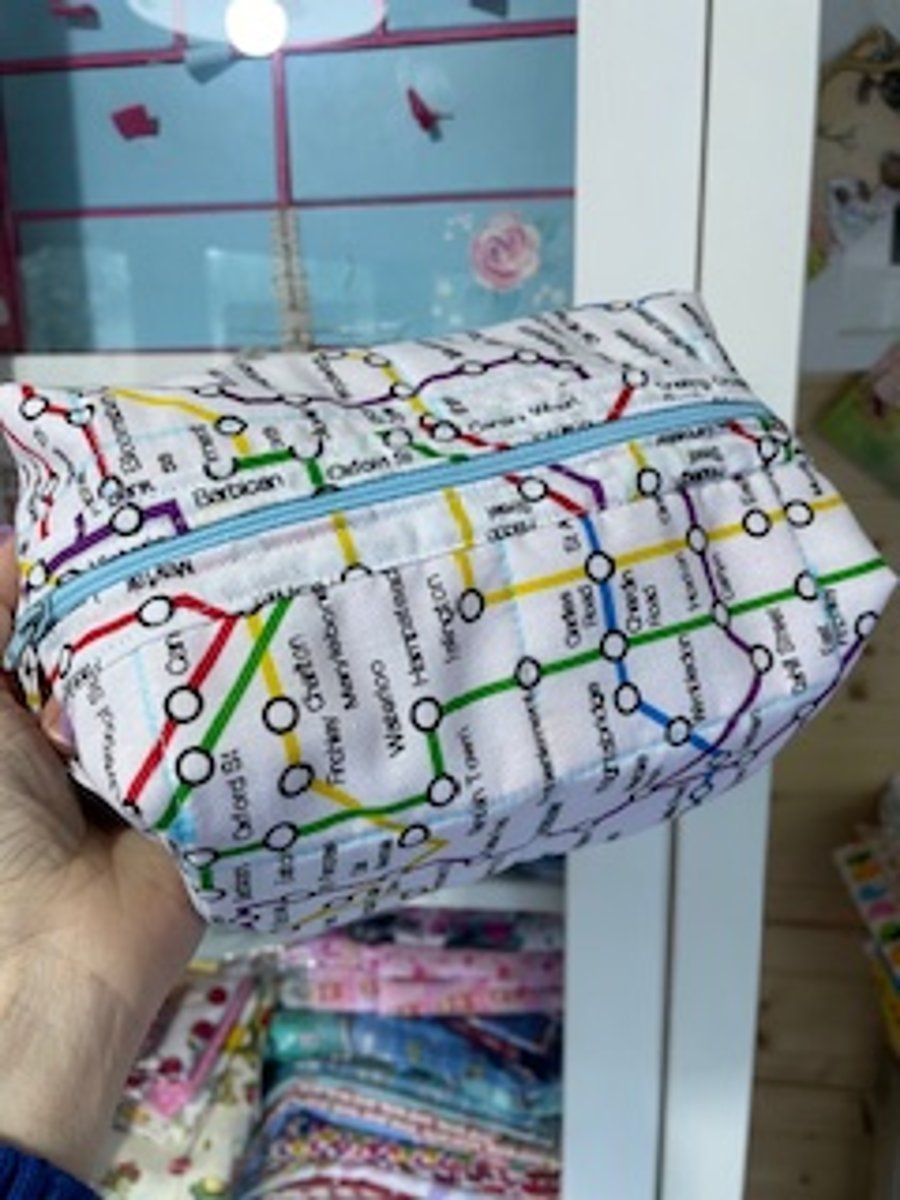 London Underground Tube cosmetic bag