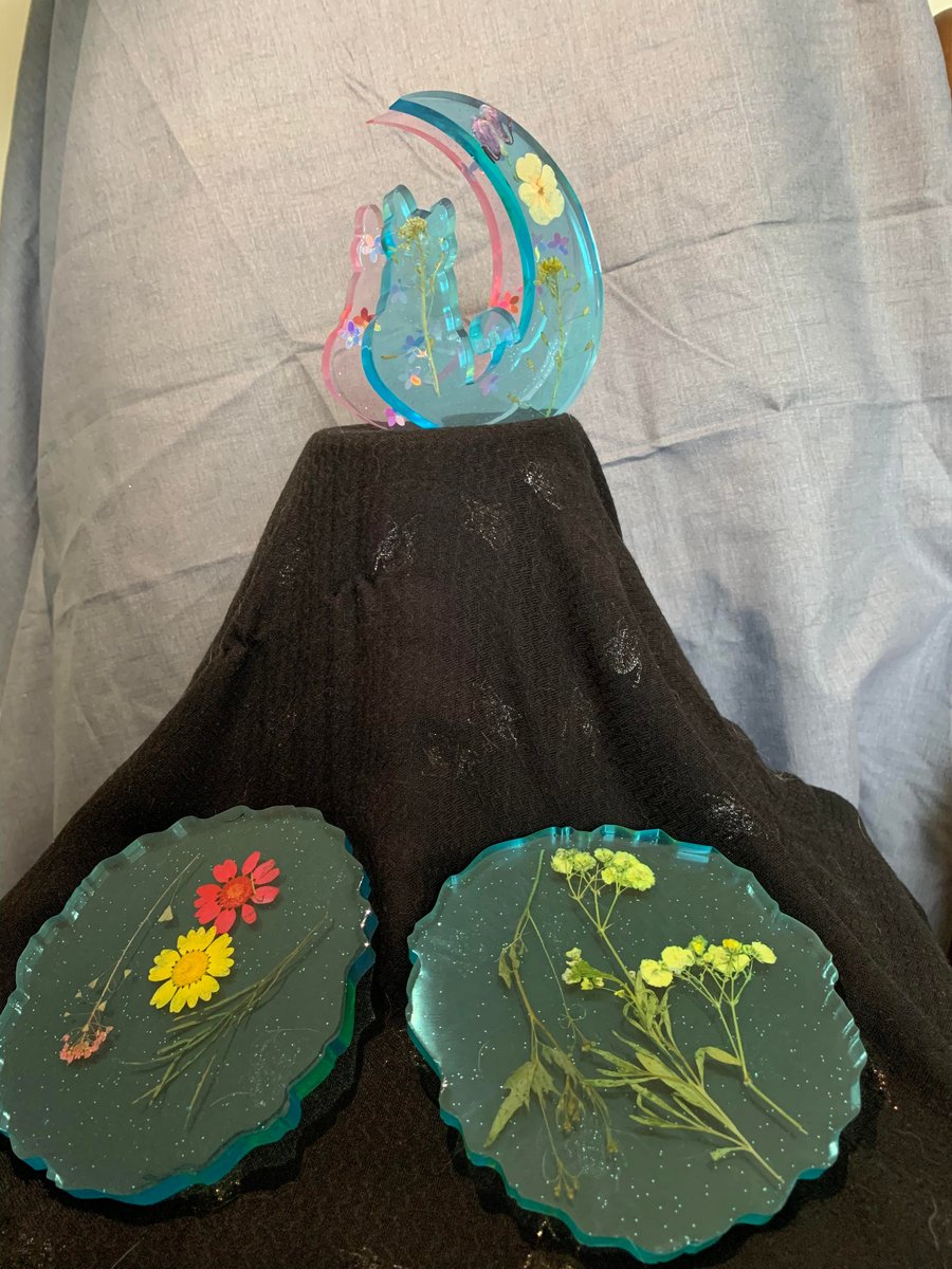 Dried flower coasters