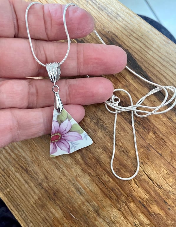 vintage purple floral crockery pendent necklace on 18" sterling silver chain