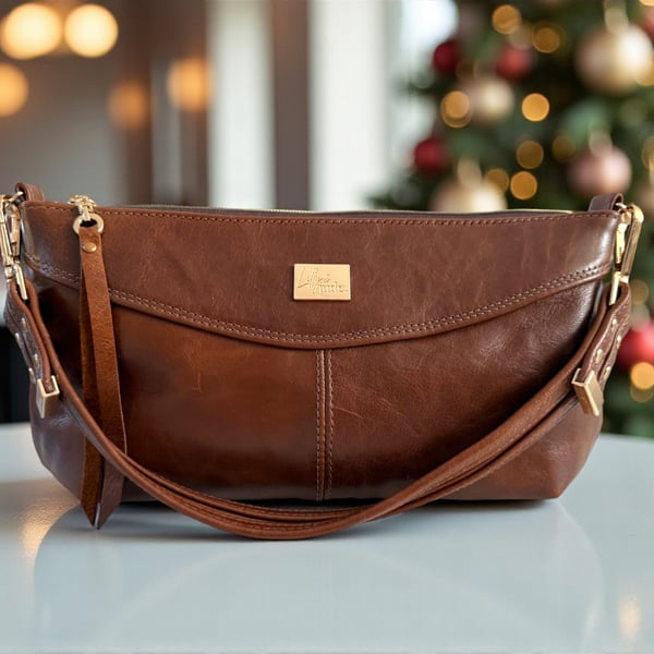 Elland - Chestnut Brown Leather Handbag - Handcrafted from Rescued Leather