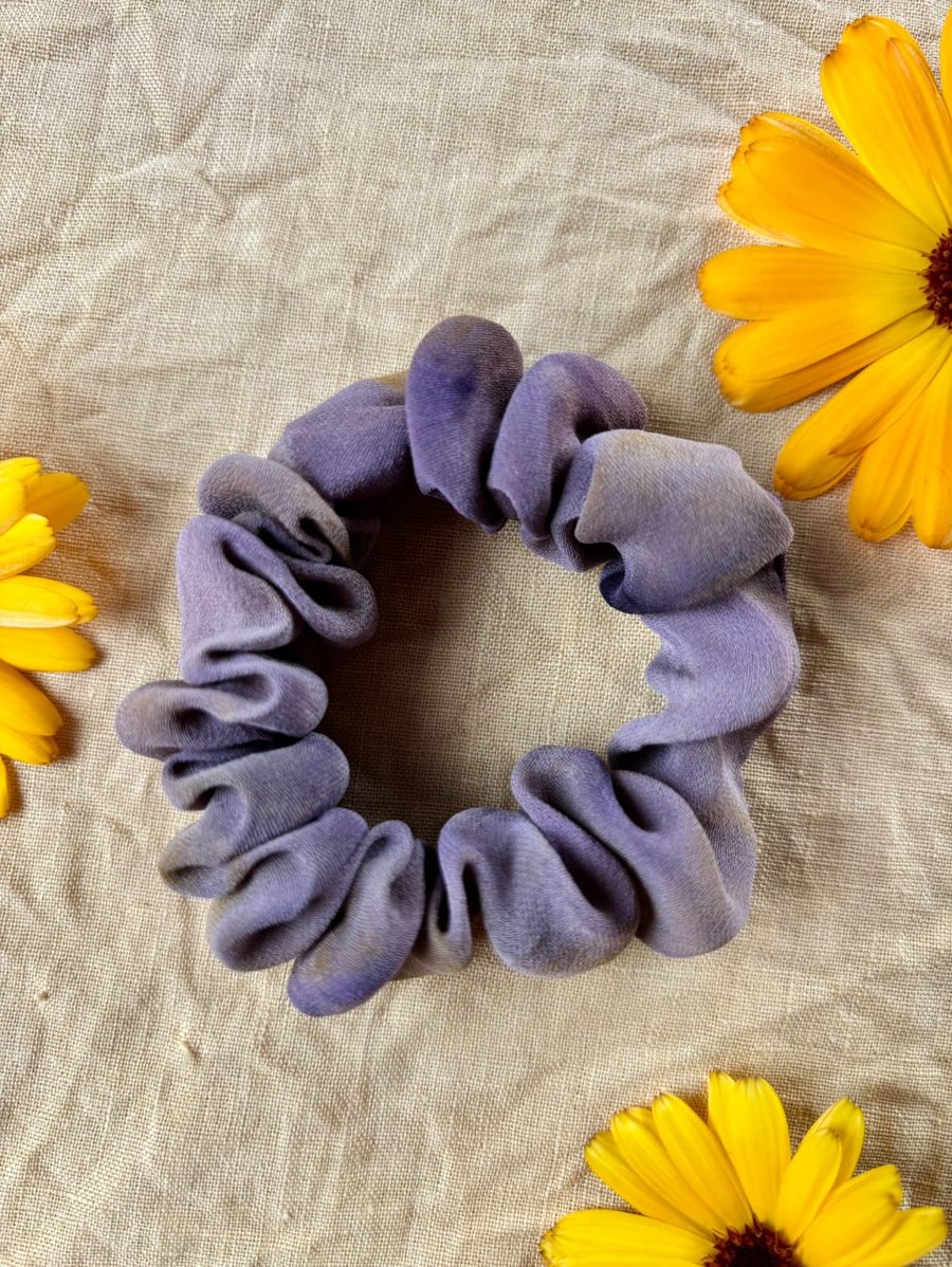 Plant dyed silk scrunchie - Small