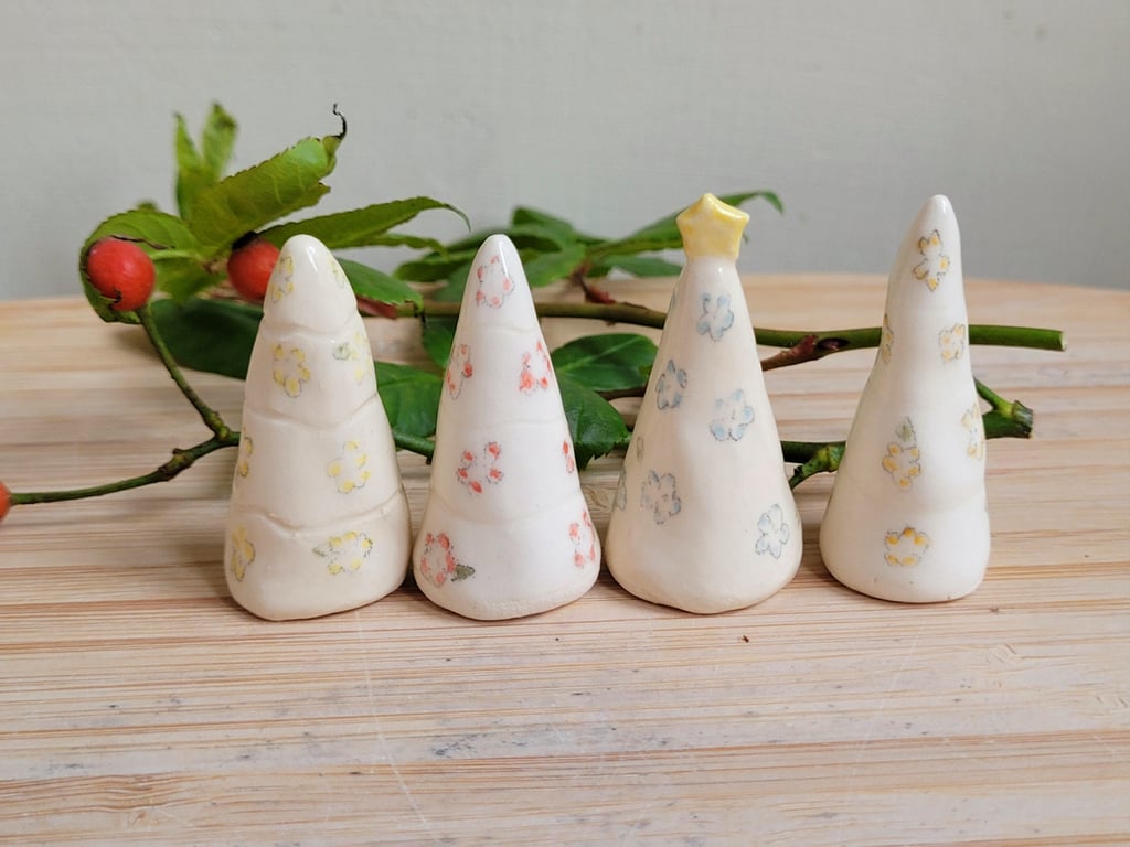 Little pottery Christmas tree with flowers - handmade ceramic cake topper. 