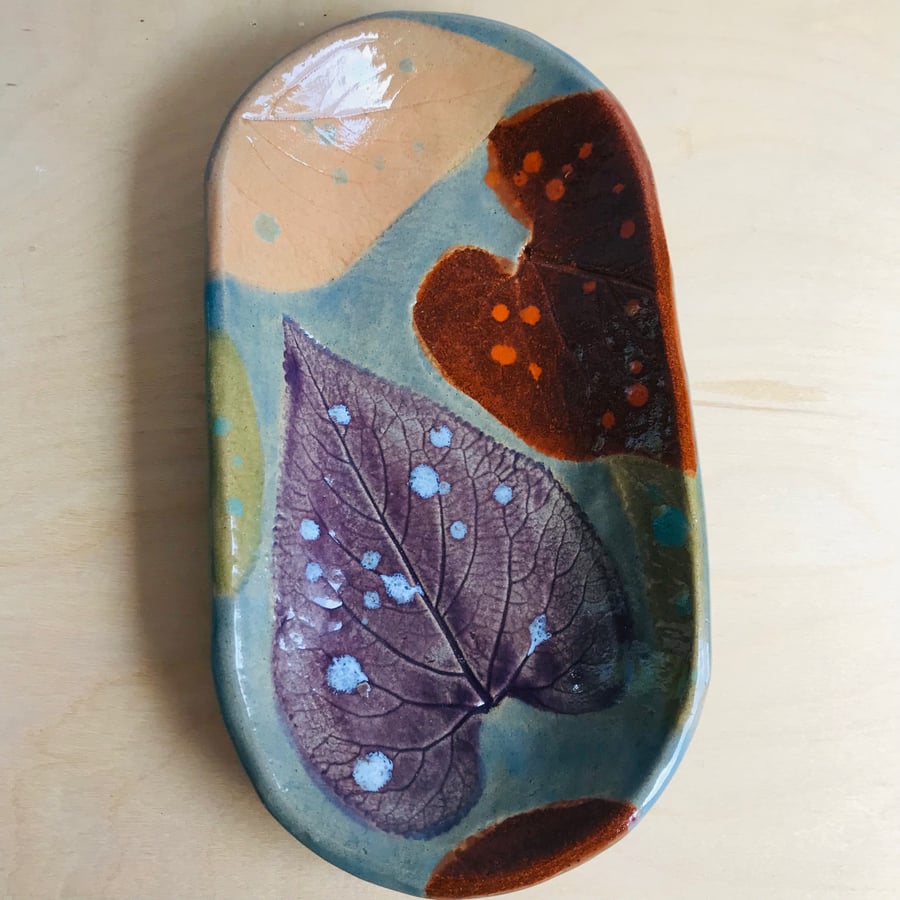 Leaf print leaf trinket serving dishes