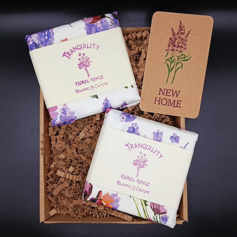 Provence New Home Gift - Lavender Essential Oil Botanical Wax Melts