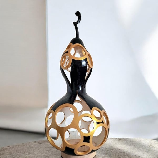 Golden Bubbles Gourd Lamp