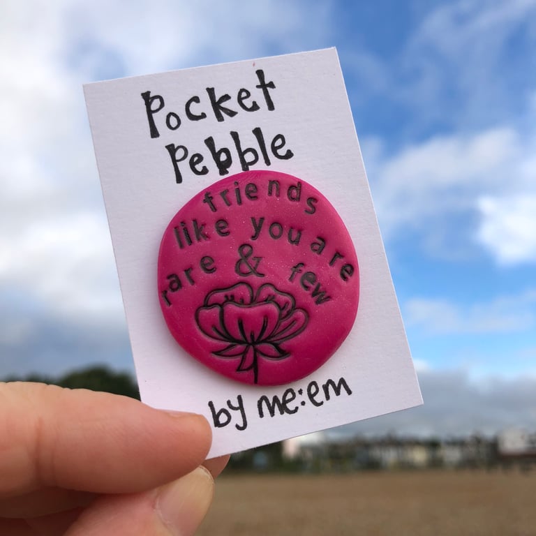 Friends like you are rare & few, Pocket Pebble Gift 