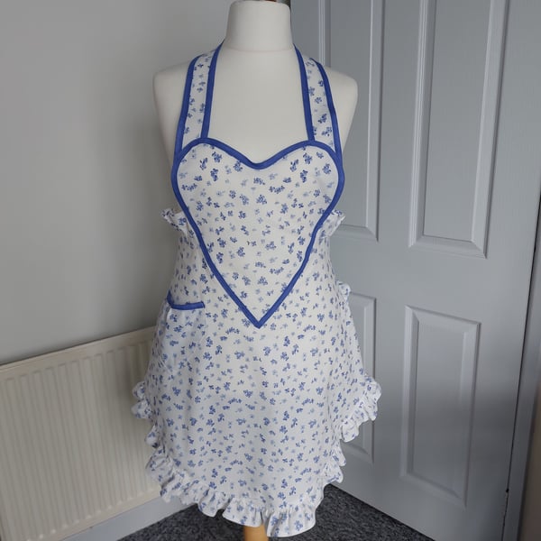 1940's retro style sweetheart apron 