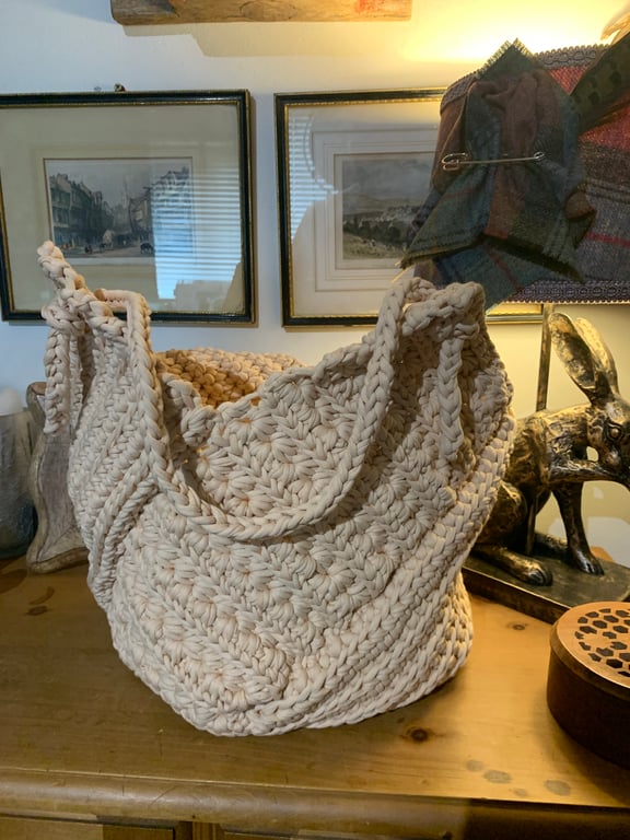 Cream Crochet Handbag