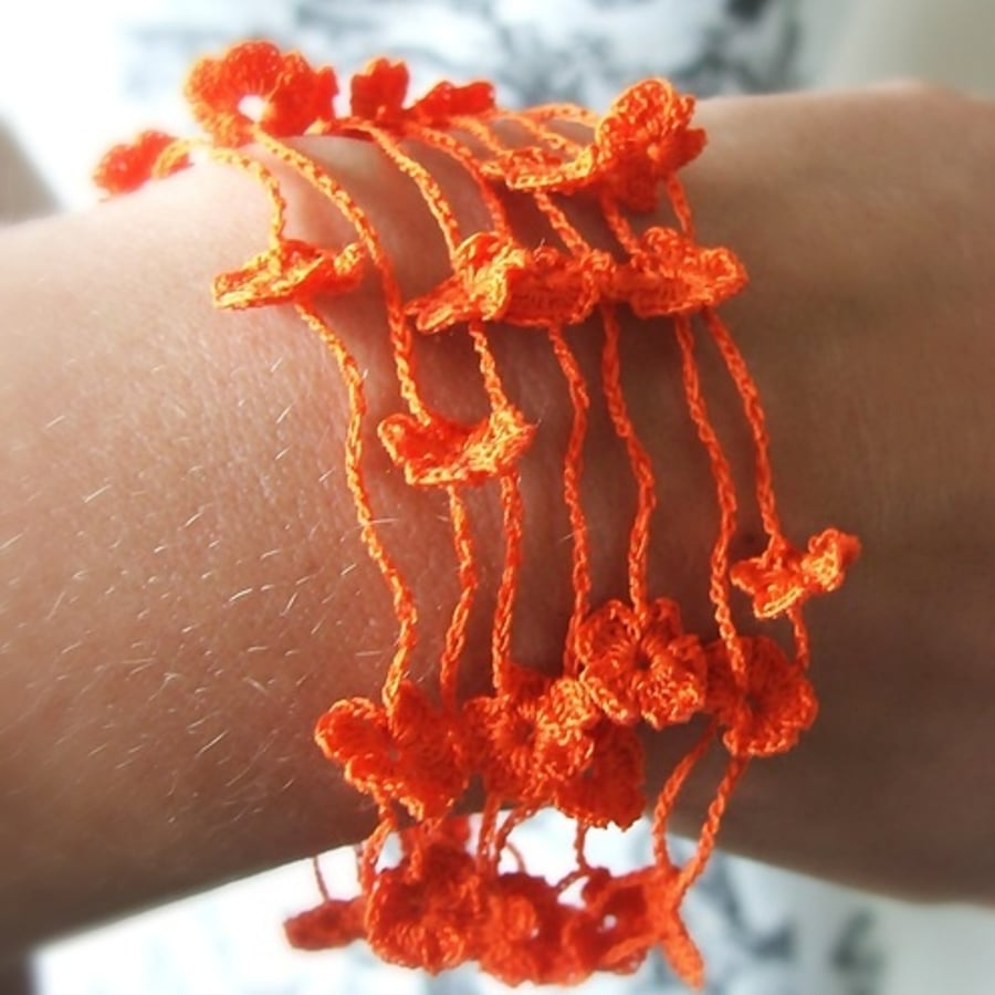 RESERVED LISTING for THELINENCAT - Royal Navy Delicate Flower Necklace 